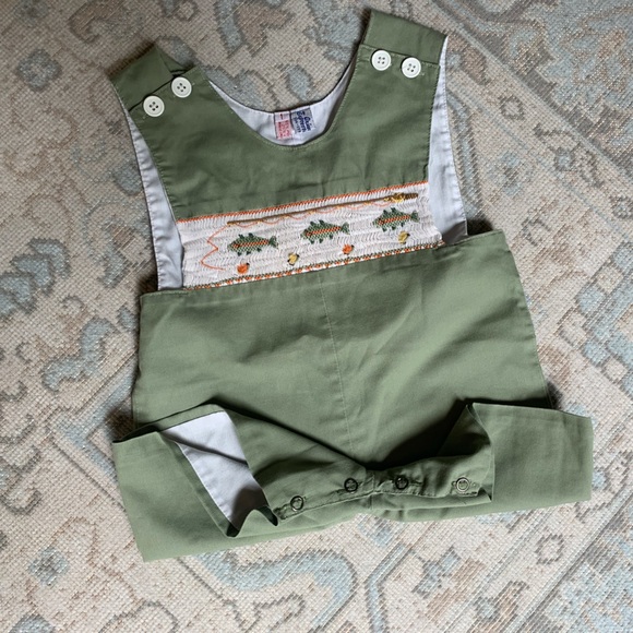 🎣 Smocked Fish John John - 12 months - Picture 2 of 9